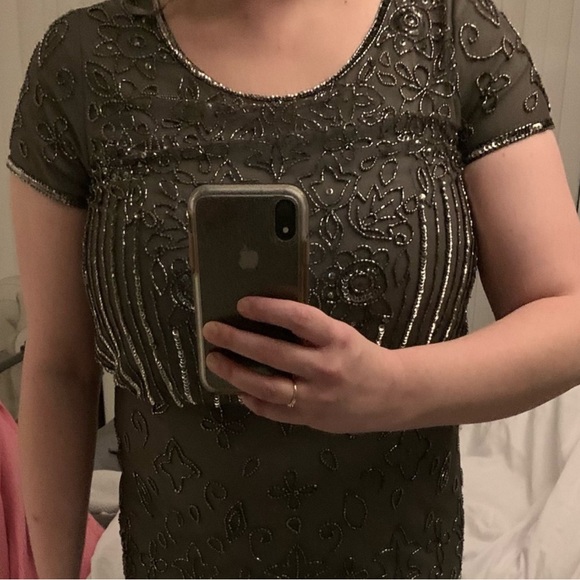 Elegant Beaded Evening Dress - Gray - Picture 4 of 5